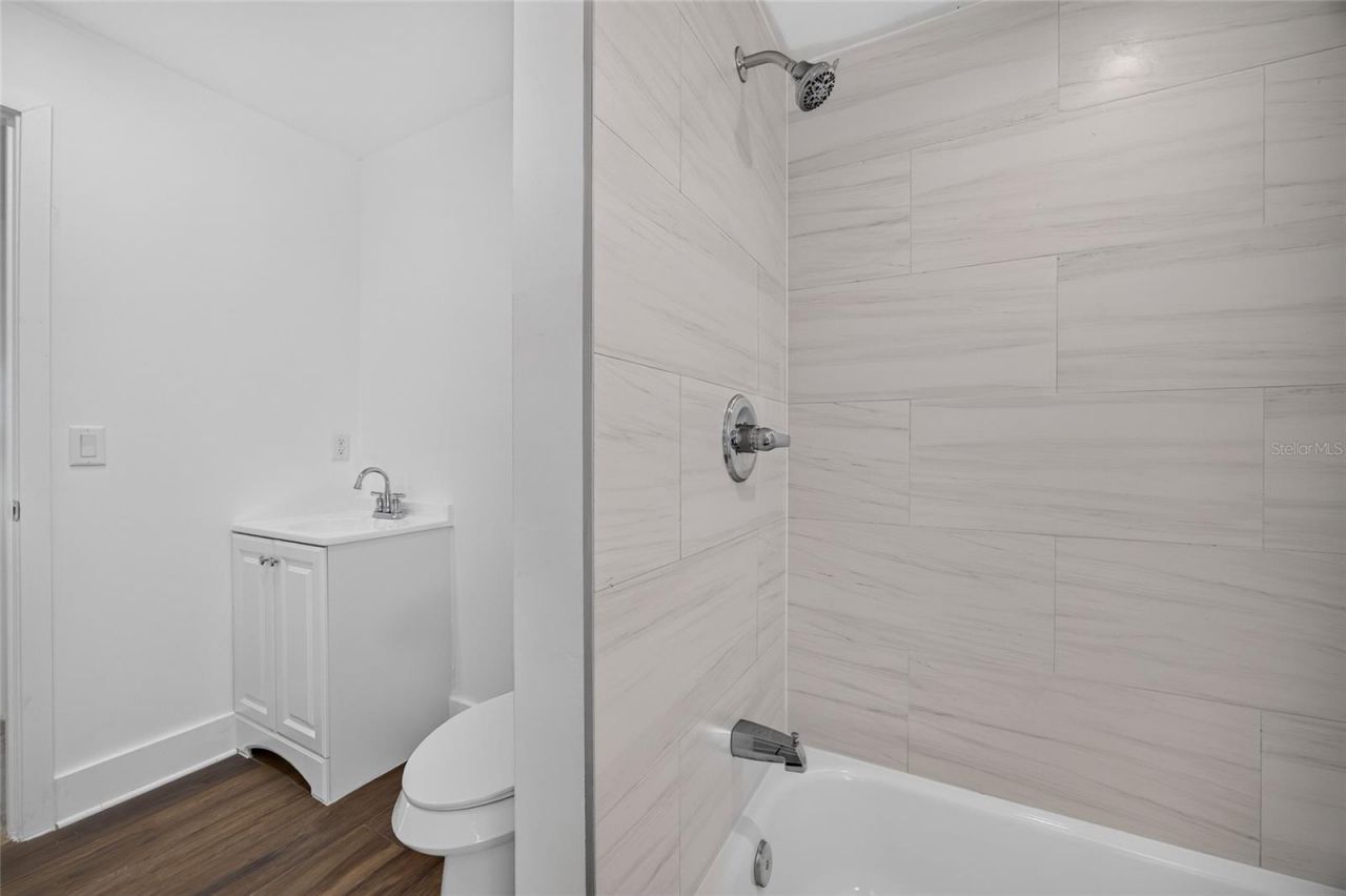 6049 Perthshire Lane, Fort Myers, FL 33908 Photo