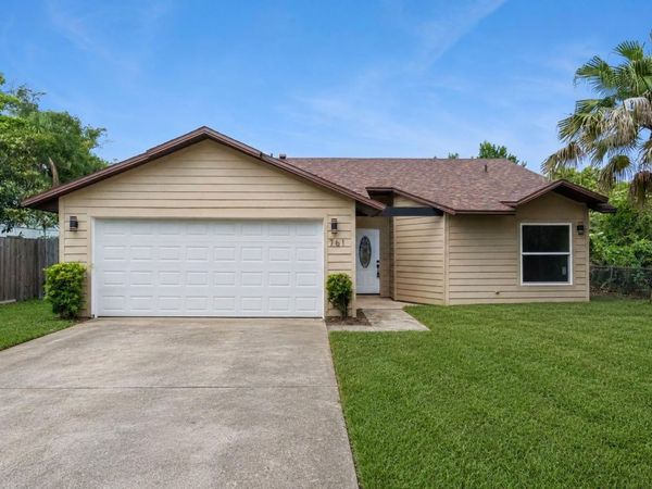761 ROBINHOOD DRIVE , MAITLAND, FL 32751