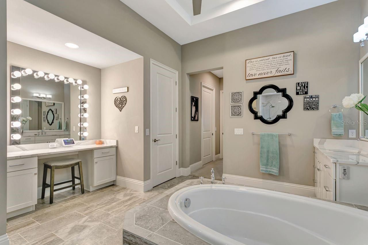 14922 Fishhawk Preserve Drive, Lithia, FL 33547 Photo