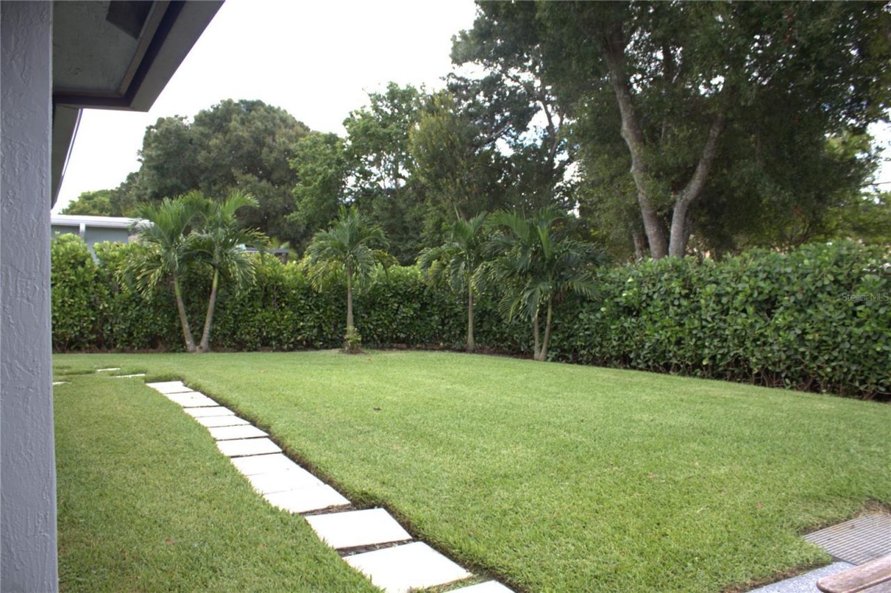 12480 SW 2nd Street, Plantation, FL 33325 Photo