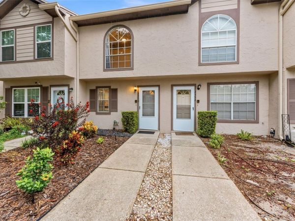 2350 FLETCHERS POINT CIRCLE , TAMPA, FL 33613