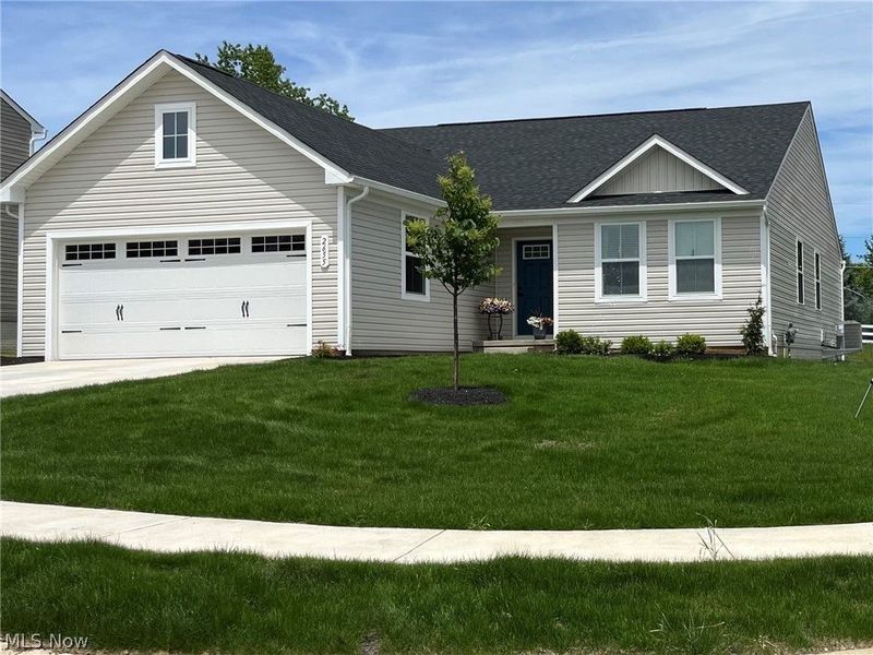 2655 Elkford Circle NE, Canton, OH 44721 Photo 1