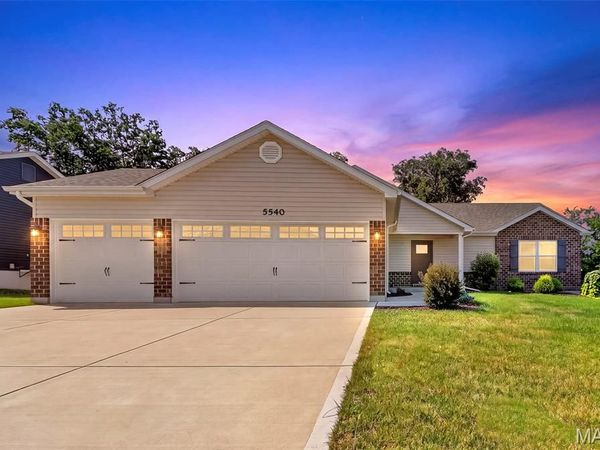 5540 Autumn Trace Parkway , Wentzville, MO 63385