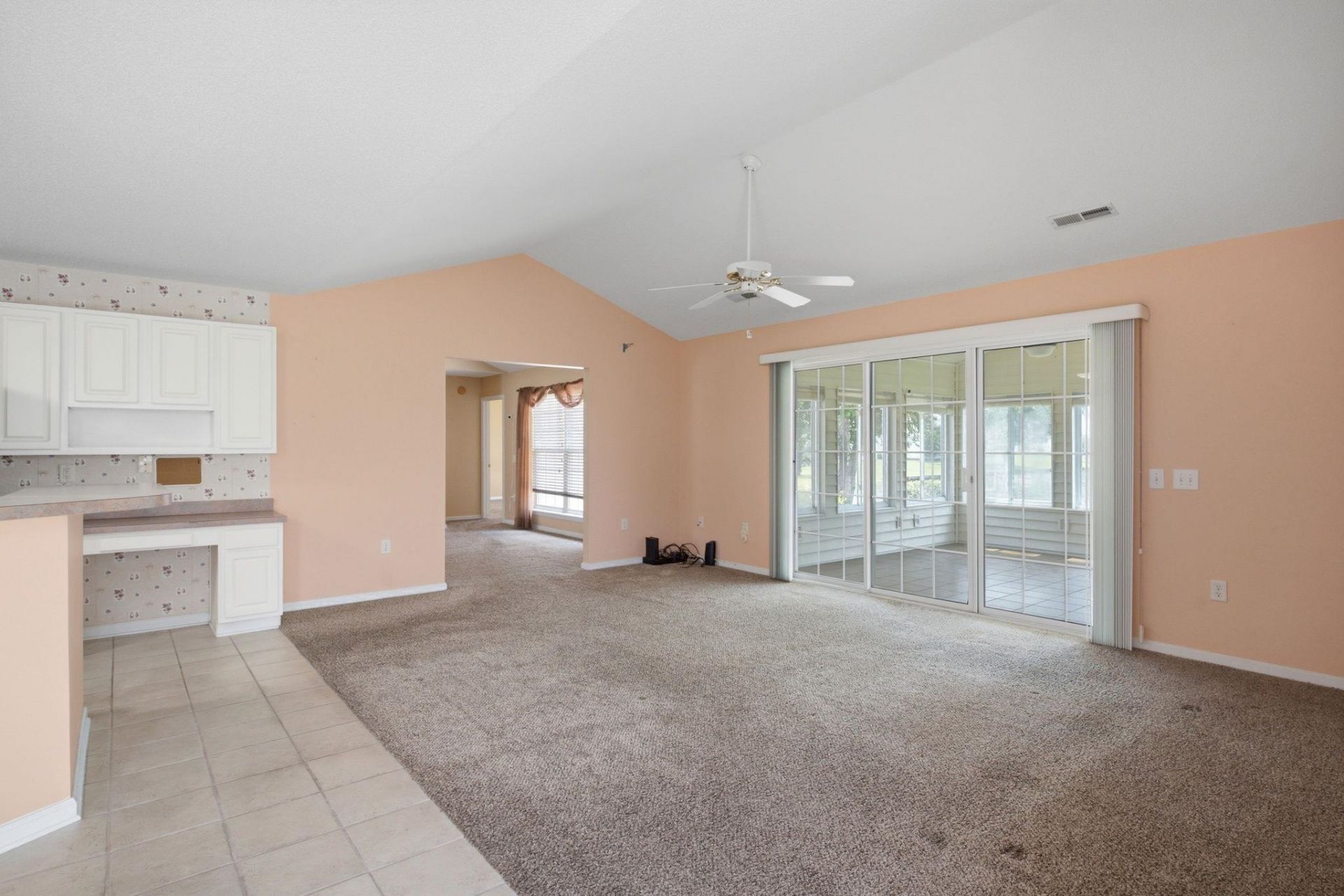 1037 Vestry Dr. Photo 13