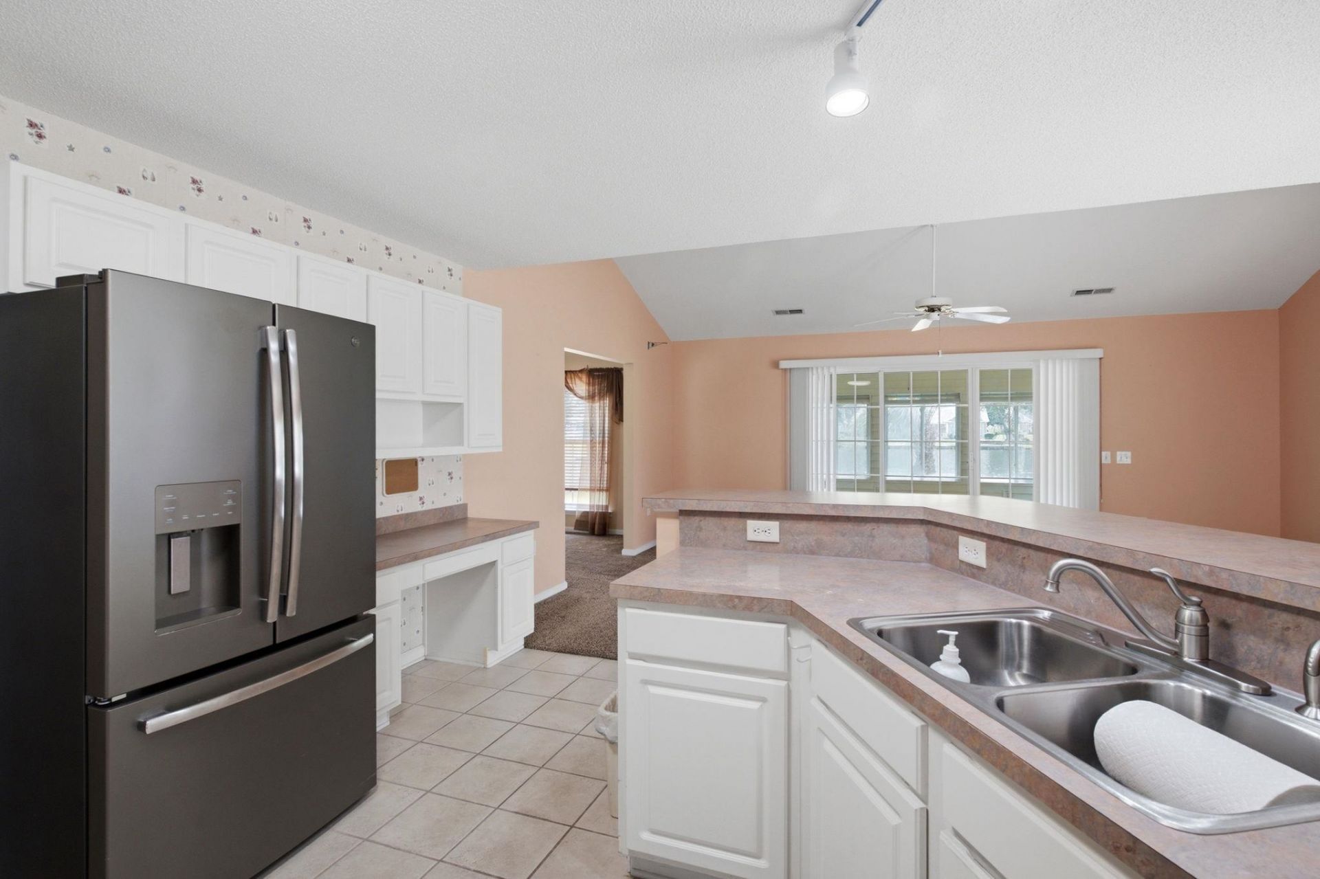 1037 Vestry Dr. Photo 17