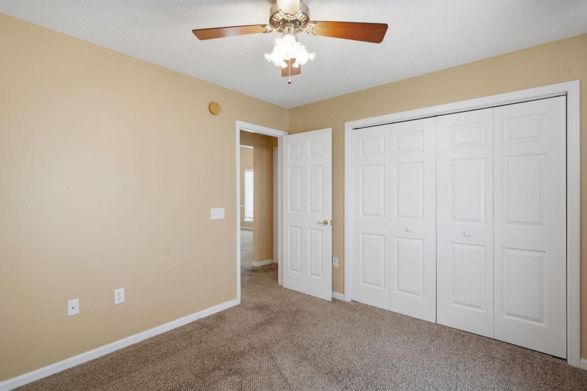 1037 Vestry Dr. Photo 25