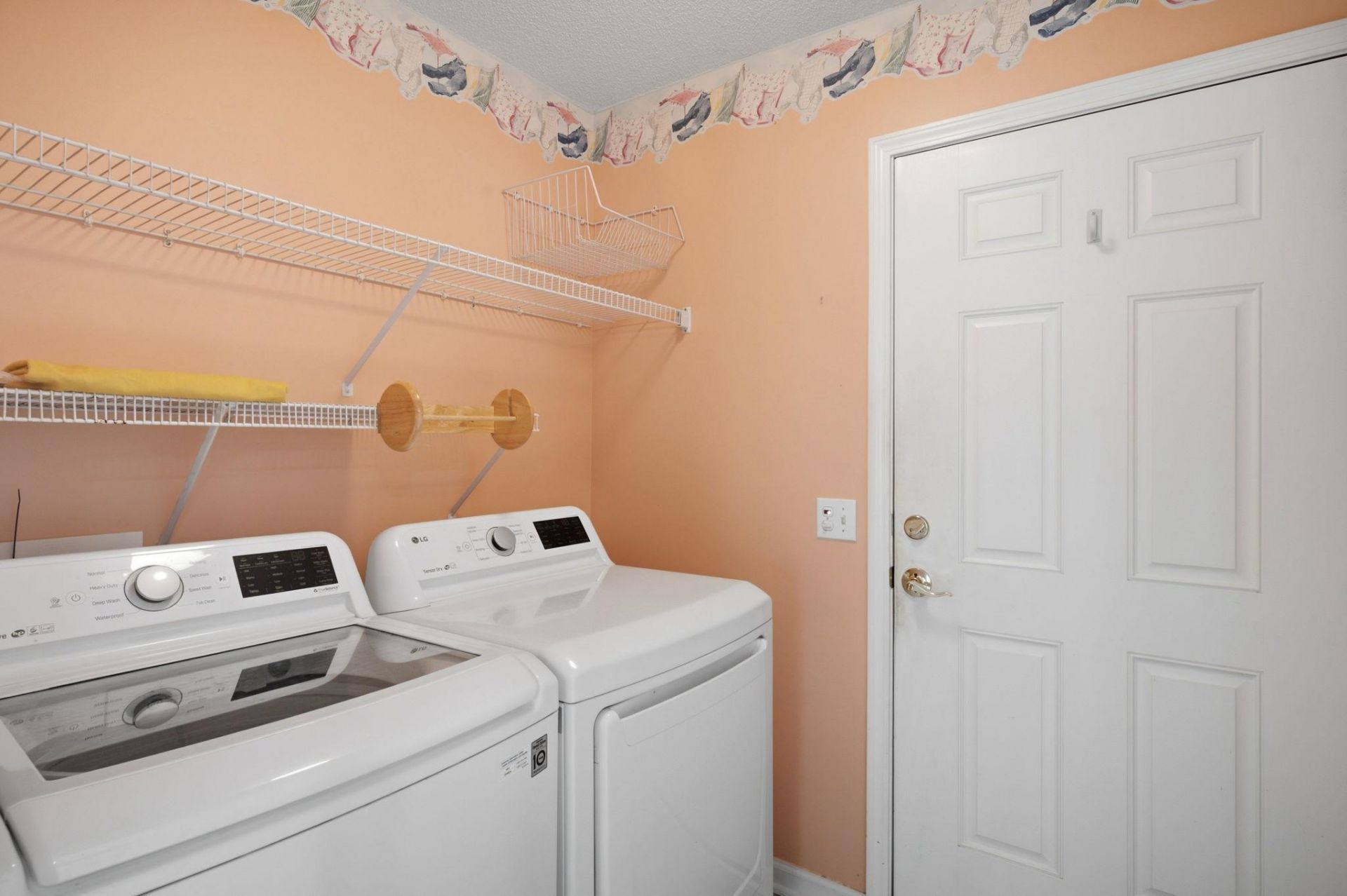 1037 Vestry Dr. Photo 34