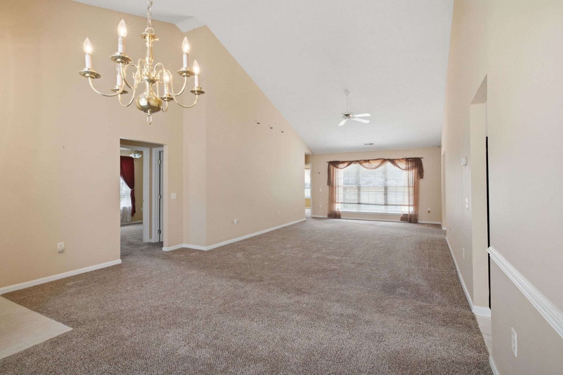 1037 Vestry Dr. Photo 8