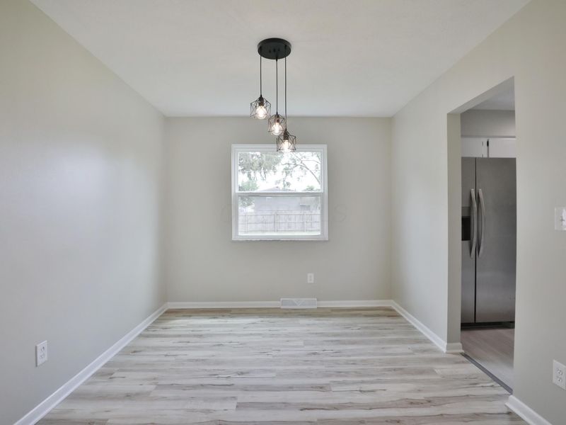 3257 Kenray Drive , Columbus, OH 43219 Photo 8