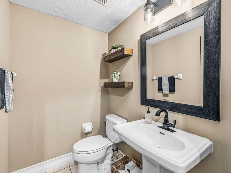 2549 Carla Drive , Lewis Center, OH 43035 Photo 26