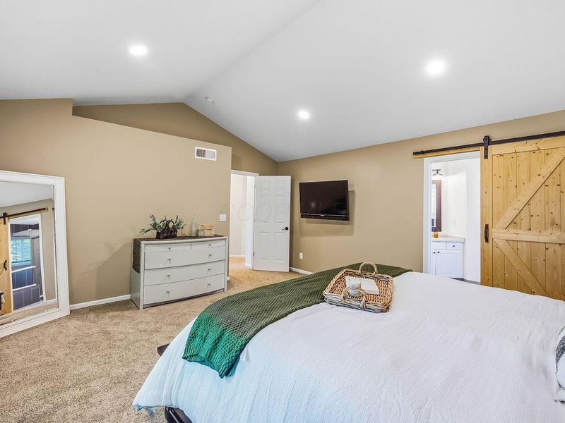 2549 Carla Drive , Lewis Center, OH 43035 Photo 29