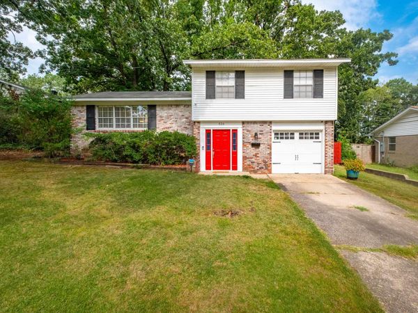 526 Springwood Drive, Little Rock, AR 72211