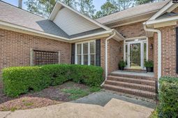 108 Amelia Court  photo 4