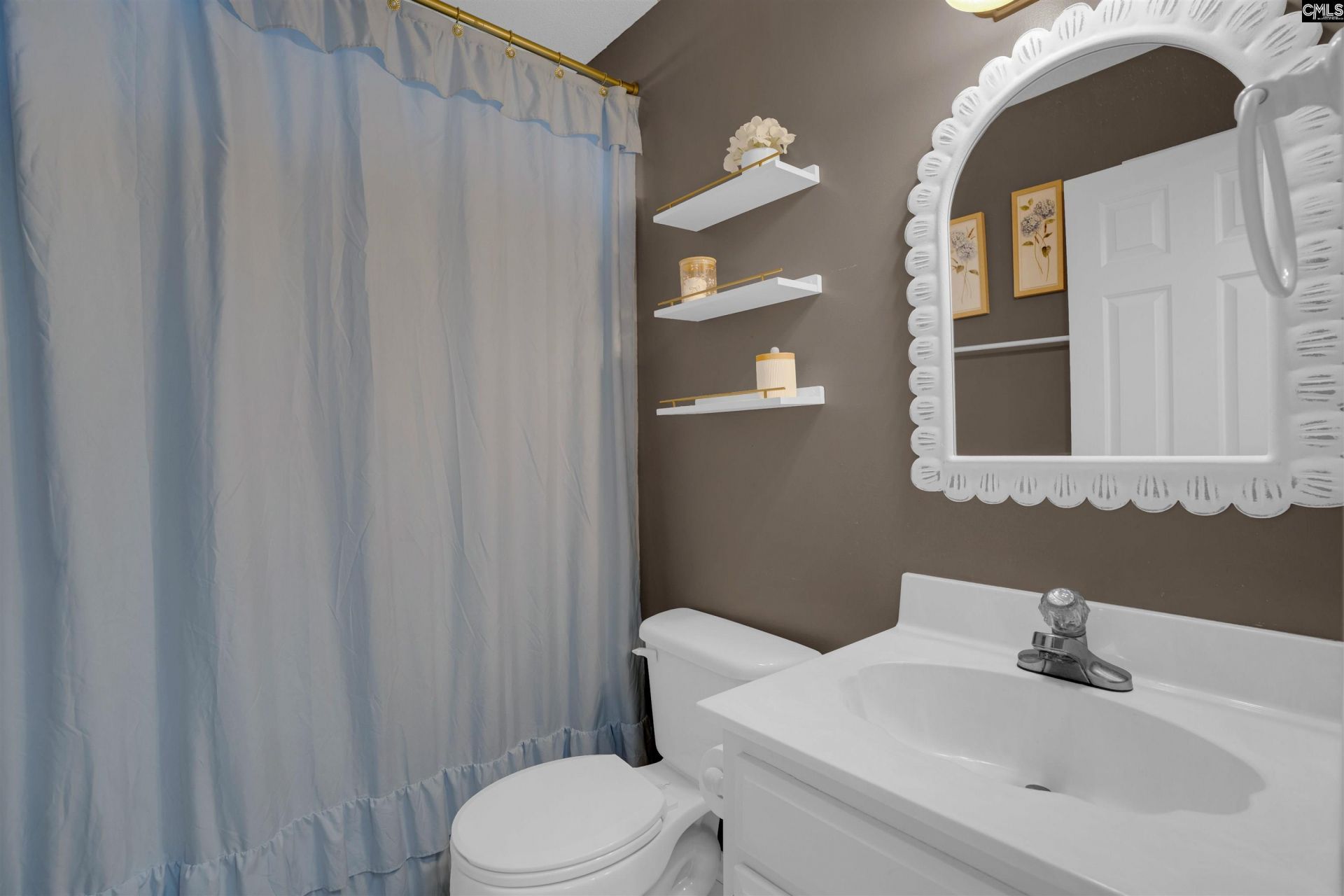 108 Amelia Court  Photo 27