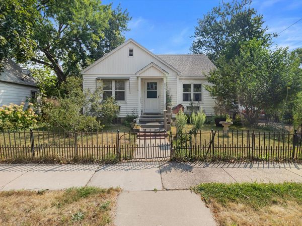 225 Fremont St, Watertown, WI 53098