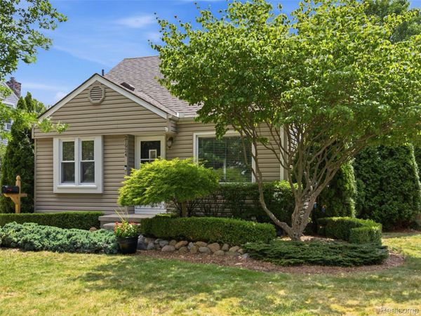 21924 Revere Street, St Clair Shores, Mi 48080