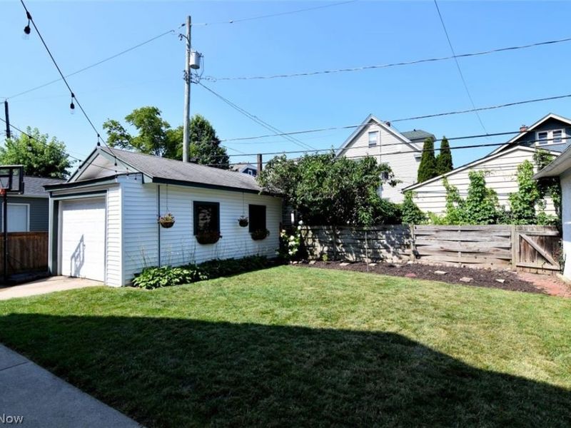 1190 Gladys Avenue, Lakewood, OH 44107 Photo 44