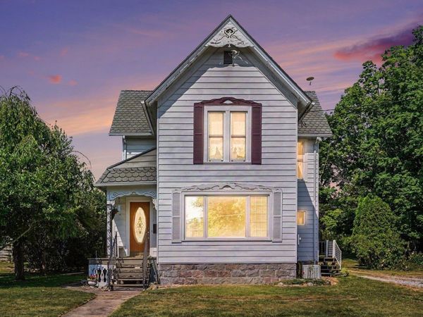 409 Jeffery Avenue N, Ithaca, MI 48847