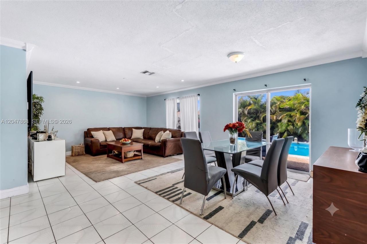 4230 NW 23rd Ct , Lauderhill, FL 33313 Photo