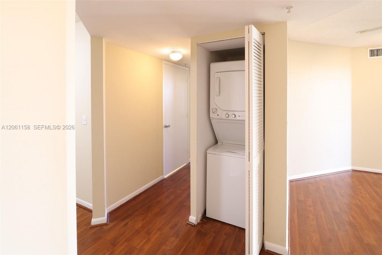 520 SE 5th Ave , Unit 1603, Fort Lauderdale, FL 33301 Photo