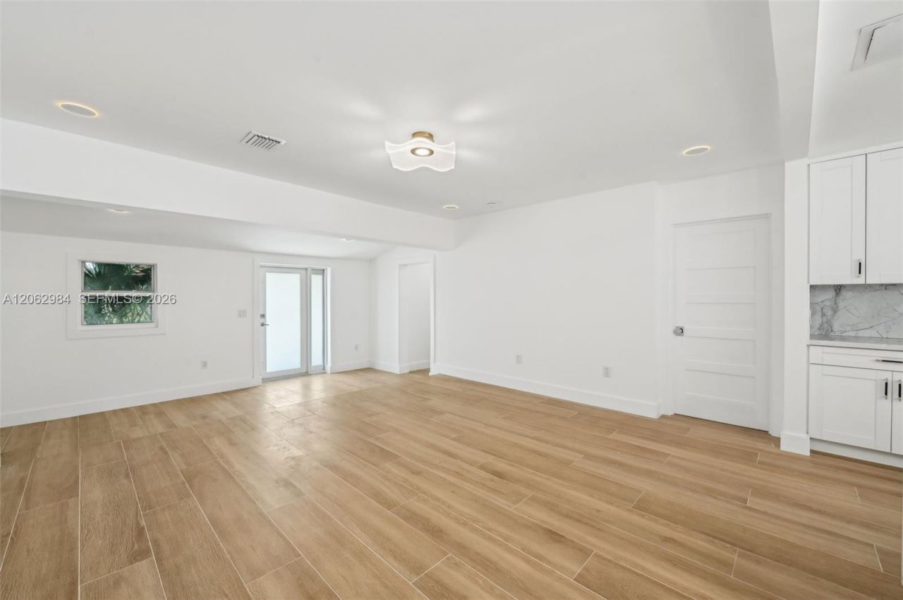 2001 SW 23rd Ave, Fort Lauderdale, FL 33312 Photo