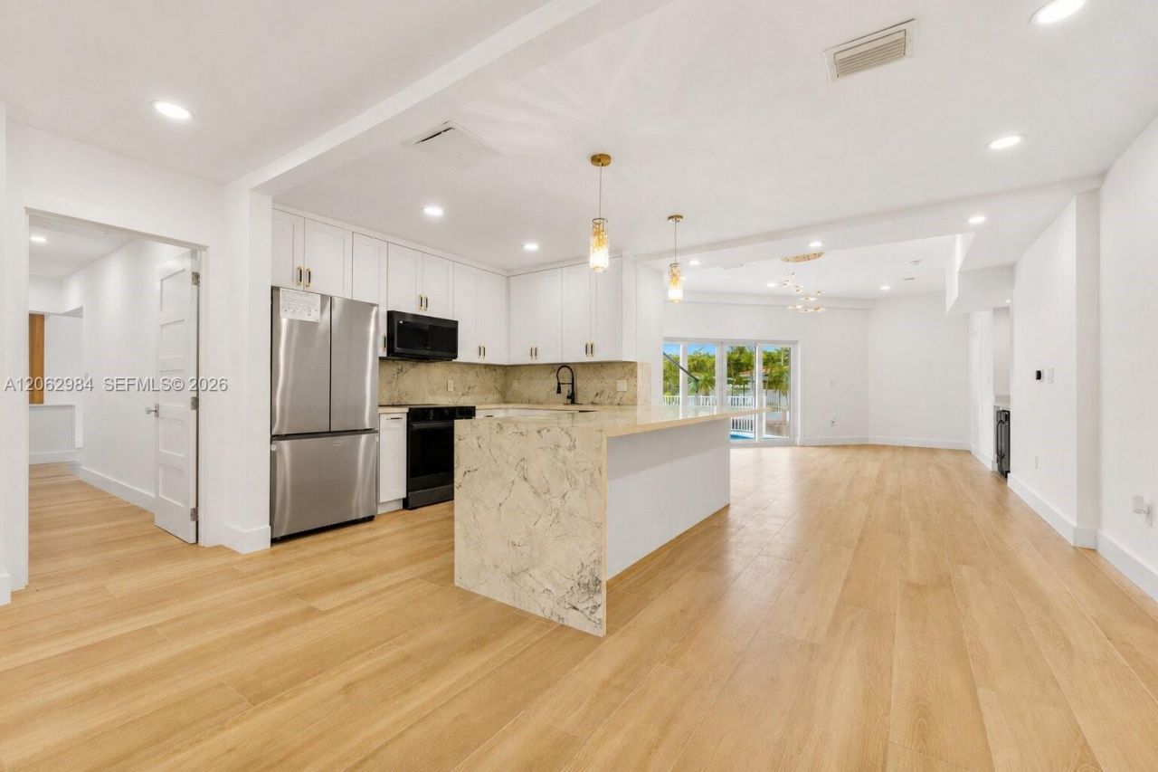 2001 SW 23rd Ave, Fort Lauderdale, FL 33312 Photo