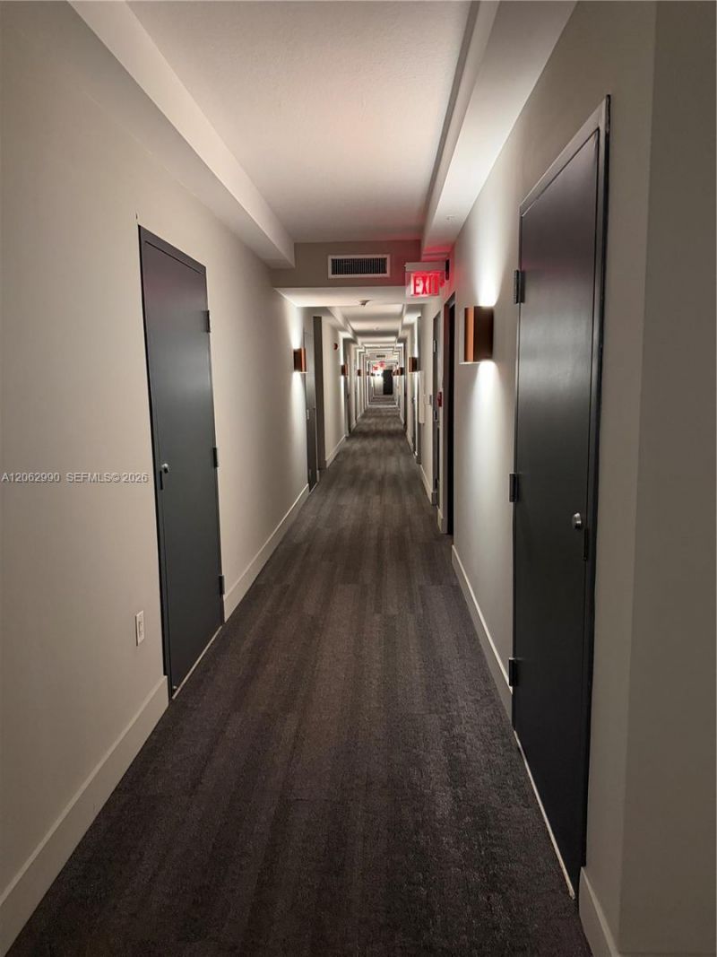 1250 S Miami Ave , Unit 1912, Miami, FL 33130 Photo