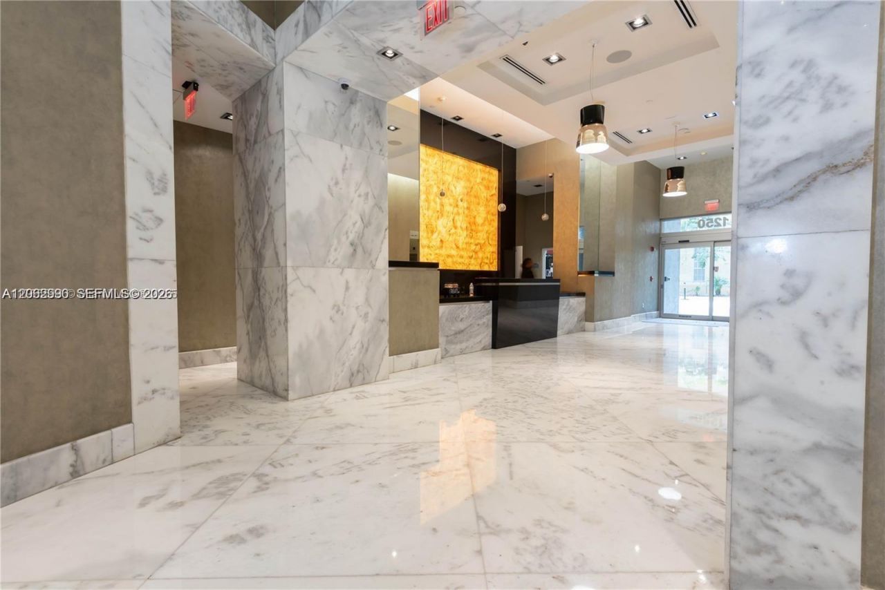 1250 S Miami Ave , Unit 1912, Miami, FL 33130 Photo