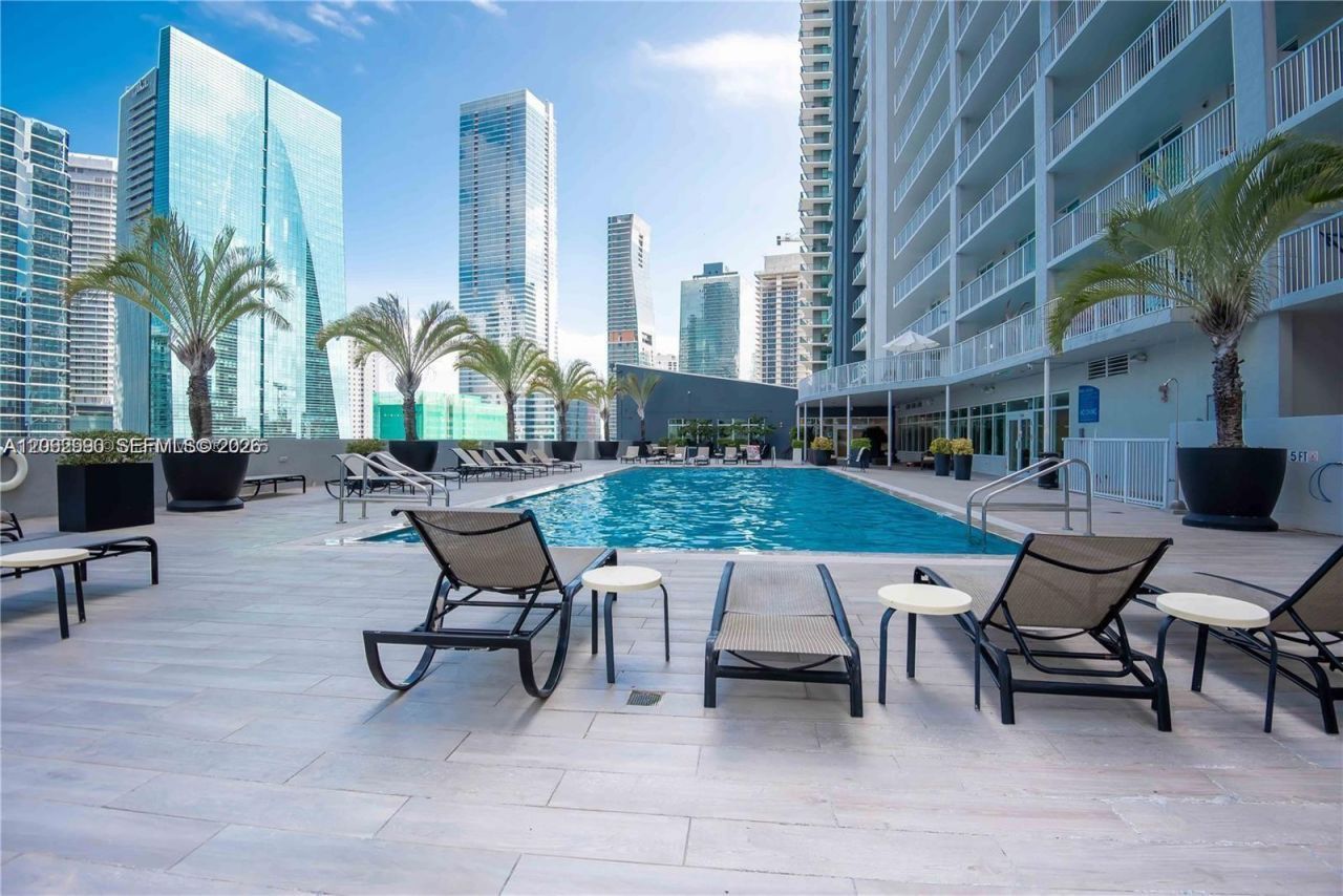 1250 S Miami Ave , Unit 1912, Miami, FL 33130 Photo