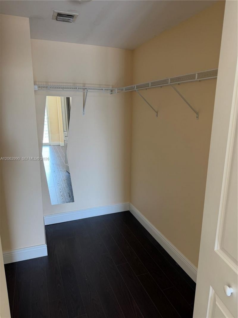 1250 S Miami Ave , Unit 1912, Miami, FL 33130 Photo