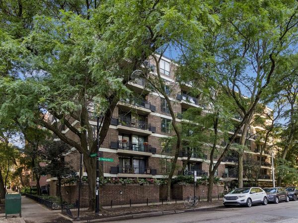 2600 N HAMPDEN Court , Unit A6, Chicago, IL 60614