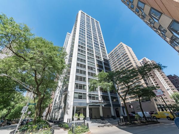 222 E Pearson Street, Unit 706, Chicago, IL 60611