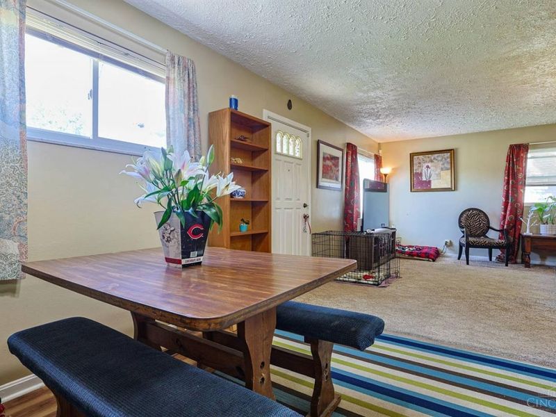 6624 Flagstone Court, Cincinnati, OH 45239 Photo 8