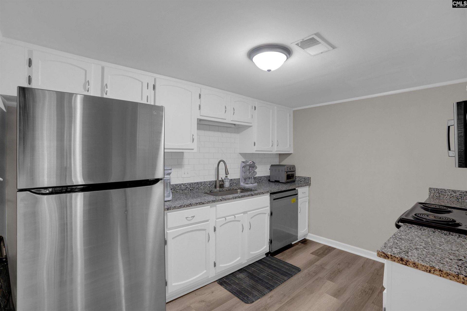 345 Rutledge Place  Photo 11