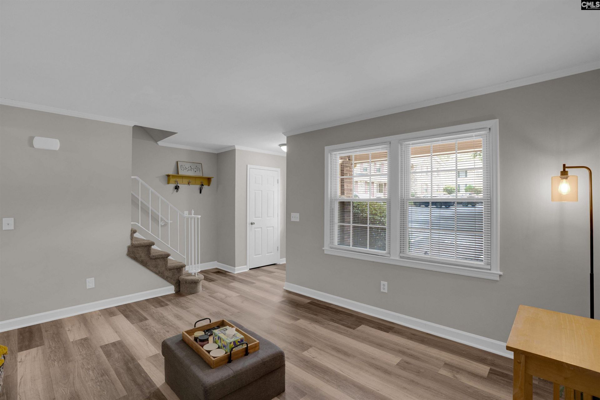 345 Rutledge Place  Photo 8