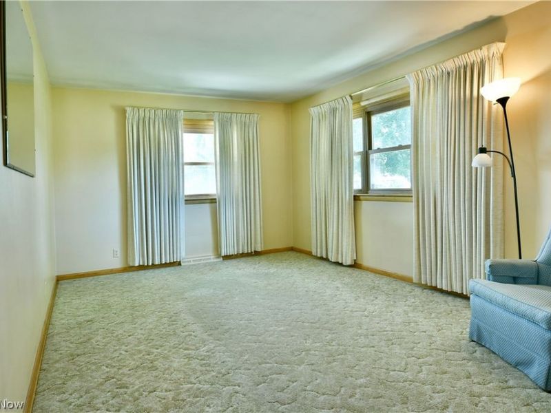 3985 Valacamp Avenue SE, Warren, OH 44484 Photo 10