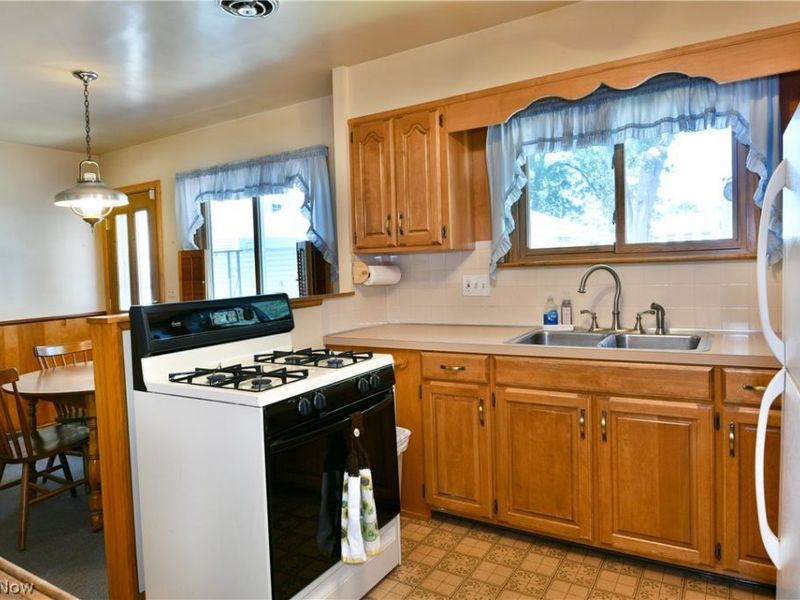 3985 Valacamp Avenue SE, Warren, OH 44484 Photo 12