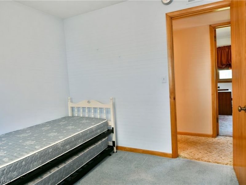 3985 Valacamp Avenue SE, Warren, OH 44484 Photo 33