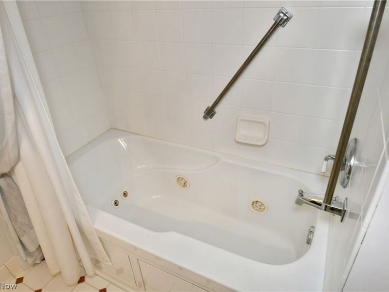 3985 Valacamp Avenue SE, Warren, OH 44484 Photo 38