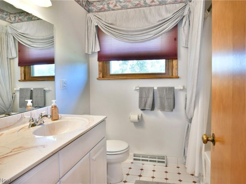 3985 Valacamp Avenue SE, Warren, OH 44484 Photo 43