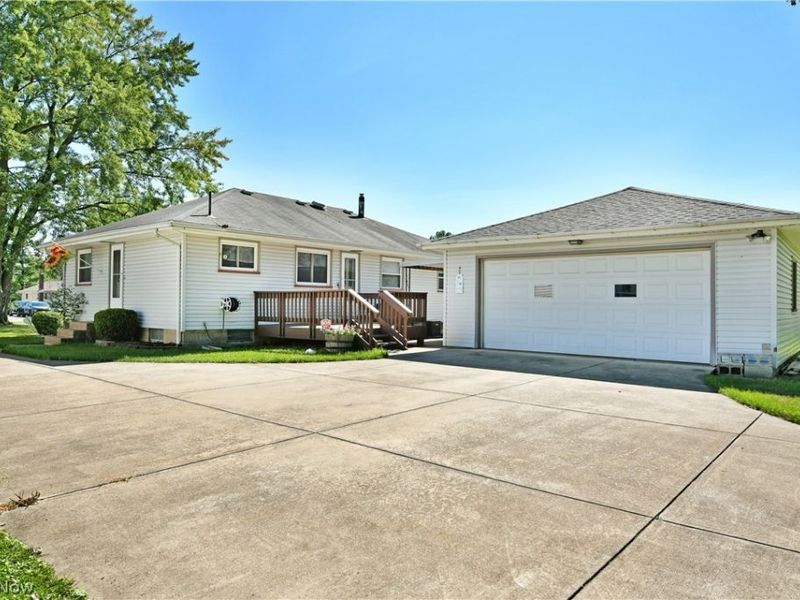3985 Valacamp Avenue SE, Warren, OH 44484 Photo 7