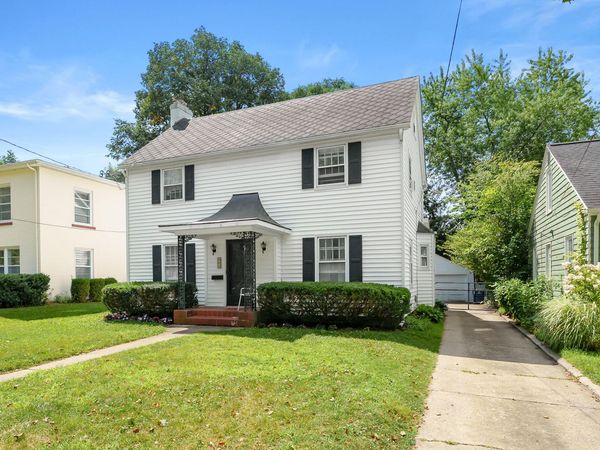 601 Edgemoor Avenue, Kalamazoo, MI 49008