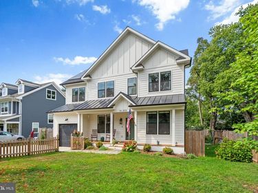 2854 FAIRMONT STREET, FALLS CHURCH, VA 22042