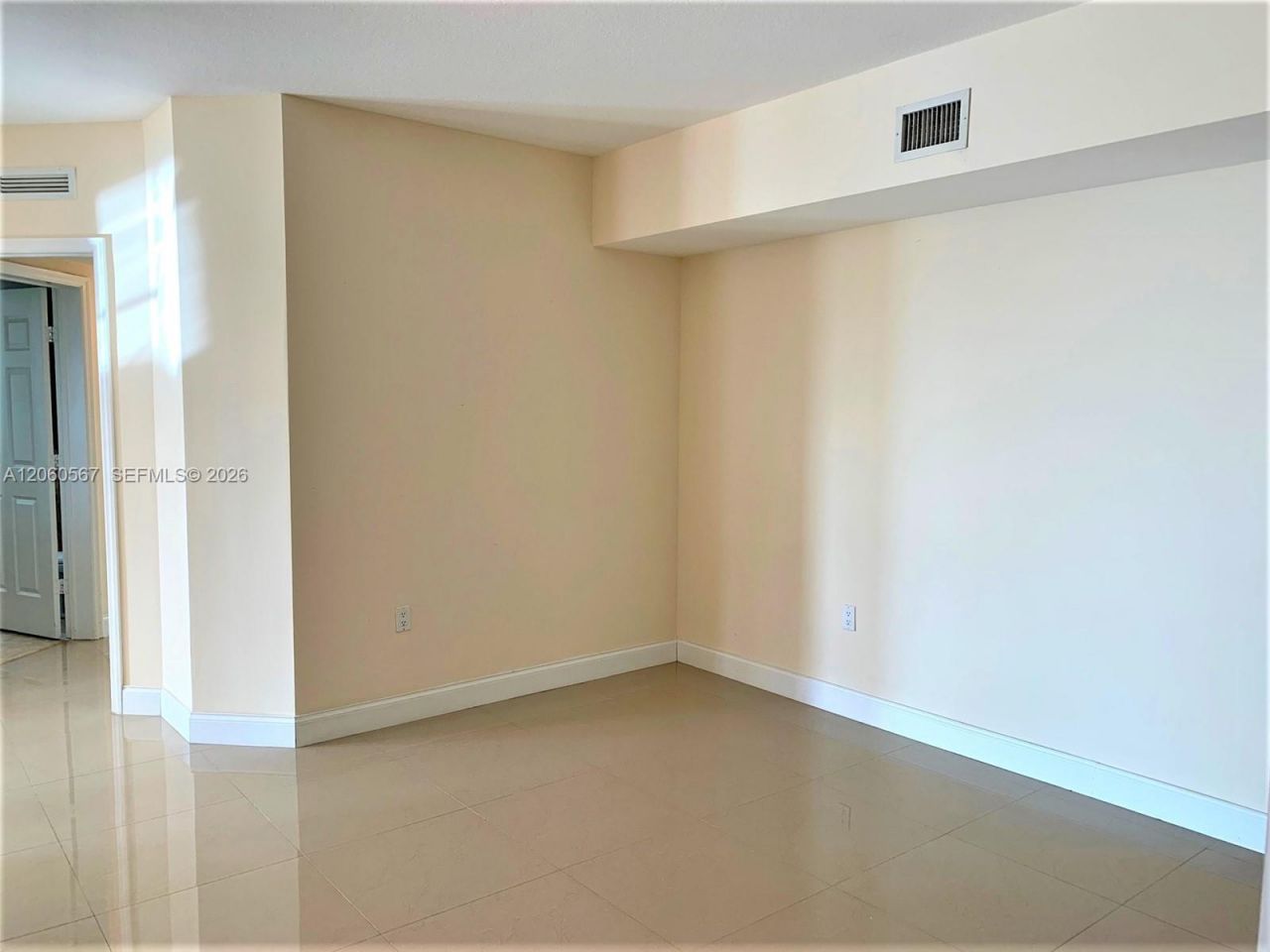1745 E Hallandale Beach Blvd, Unit 1606W, Hallandale Beach, FL 33009 Photo