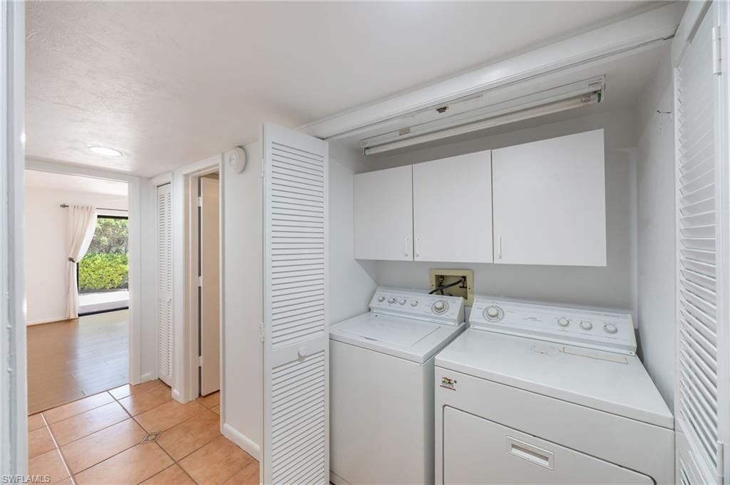 3350 10th St N, Unit 1104, Naples, FL 34103 Photo