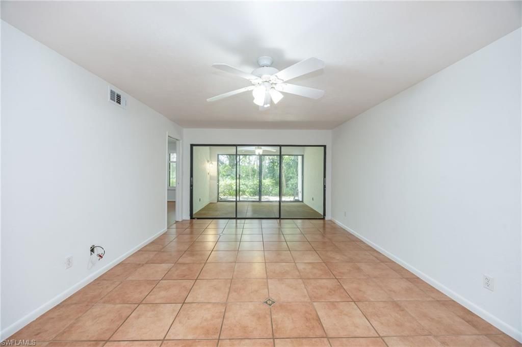 3350 10th St N, Unit 1104, Naples, FL 34103 Photo