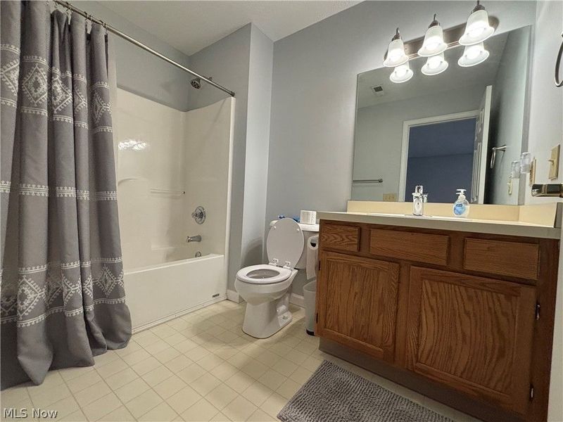 7272 Village Drive, Concord Township, OH 44060 Photo 44