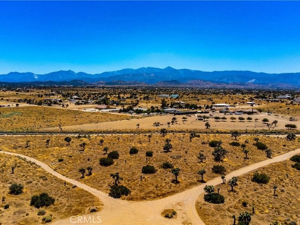 0 Vinton, Phelan, CA 92371