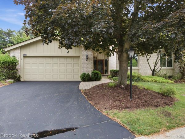 7163 Suncrest Road, West Bloomfield Township, Mi 48322