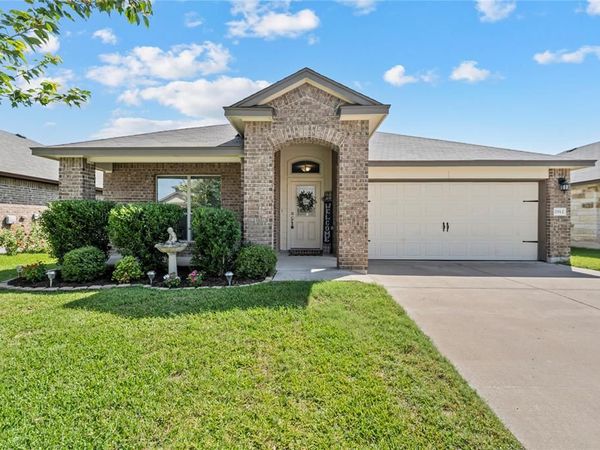 2912 Jackal Drive, Waco, TX 76655